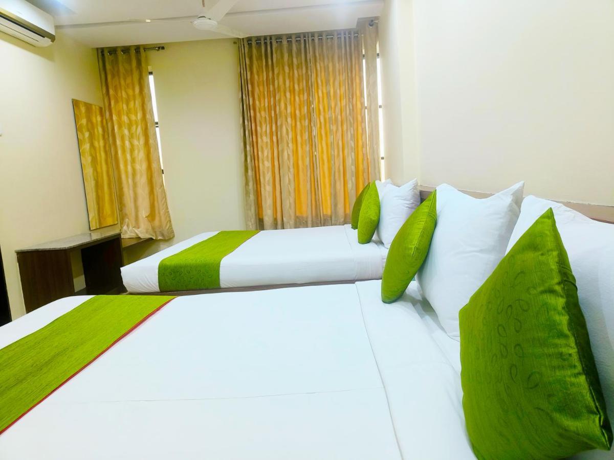Sai Srushti By Neem Square Hotel Shirdi Exterior foto