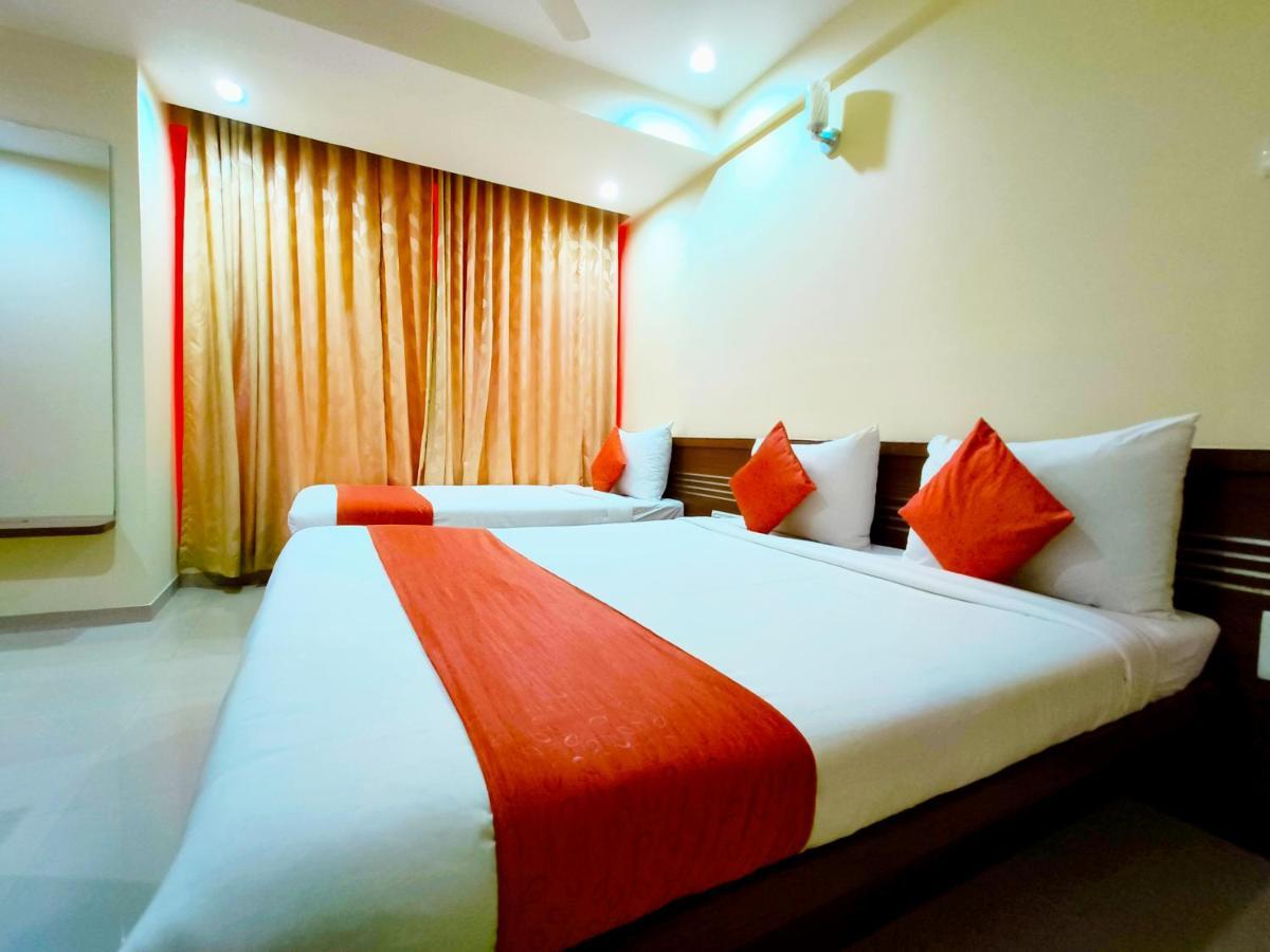 Sai Srushti By Neem Square Hotel Shirdi Exterior foto